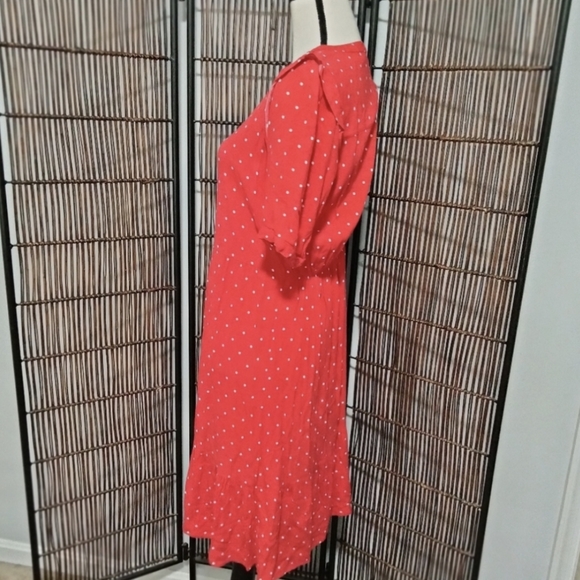 Old Navy Red Polka Dot V‑Neck Midi Dress - Picture 5 of 10